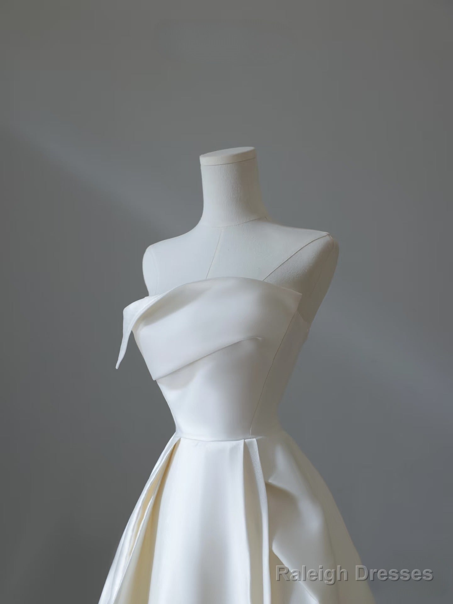 Timeless A-Line Strapless Satin Ivory Long Wedding Dresses Bridal Dress