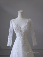 Timeless A-Line V Neckline Tulle White Lace Long Wedding Dresses Bridal Dress