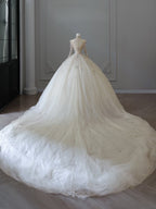 Timeless Ball Gowns High Neckline Tulle Long Sleeves Wedding Dress Bridal Dresses