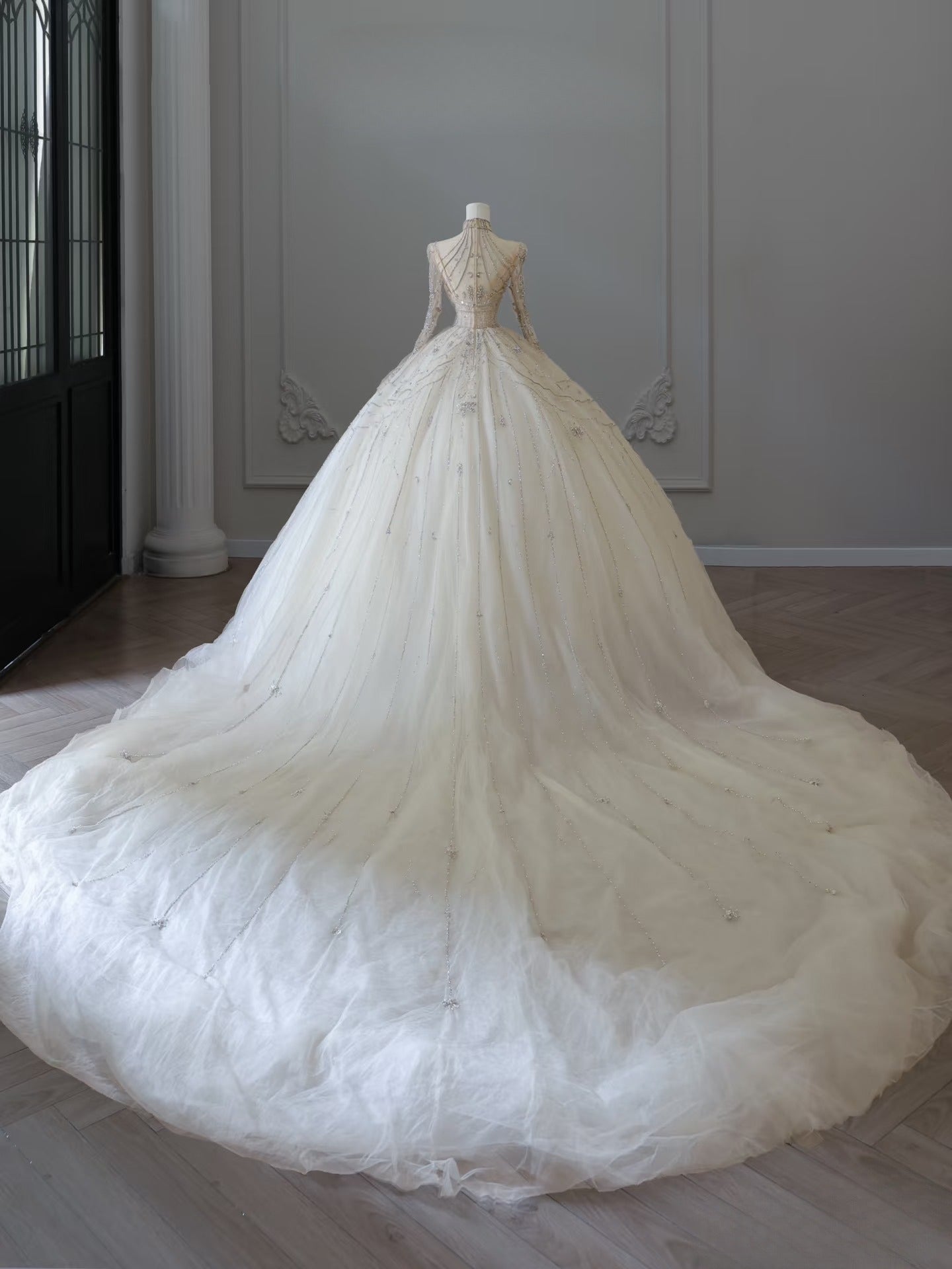 Timeless Ball Gowns High Neckline Tulle Long Sleeves Wedding Dress Bridal Dresses