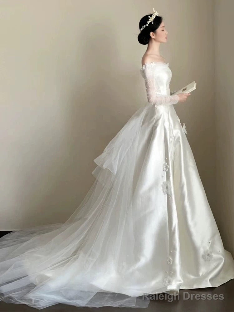 Timeless Ball Gown Off The Shoulder White Tulle Long Wedding Dresses Bridal Dress Secondary image