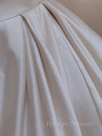 Timeless Ball Gown Strapless Satin White Wedding Dresses Brides Dress