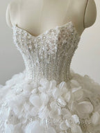 Timeless Ball Gown Sweetheart Sequin Floral White Wedding Dresses Brides Dress