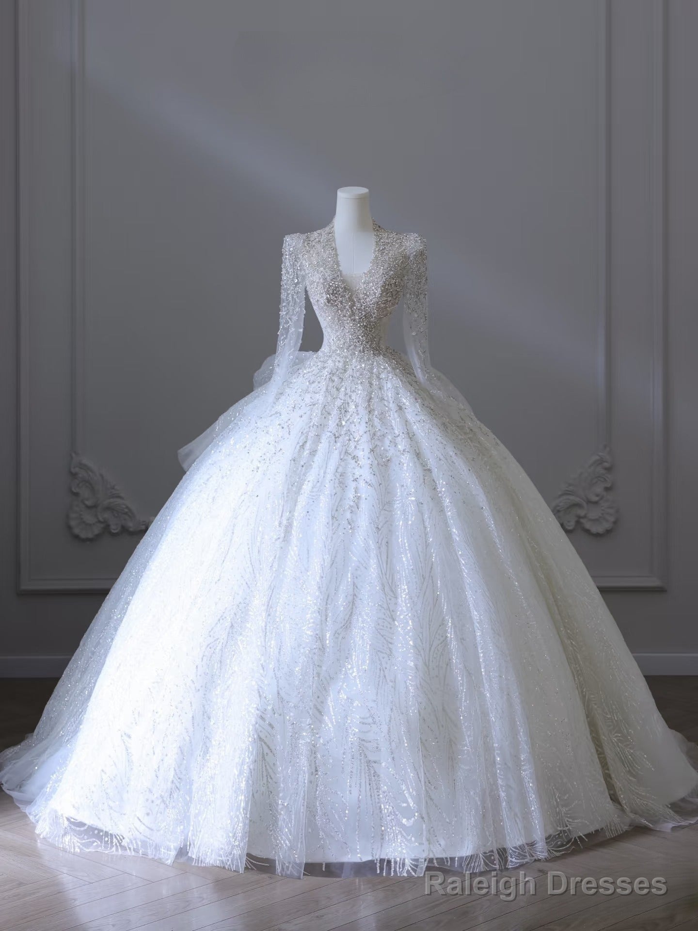 Timeless Ball Gowns V Neckline Sequin Long Sleeves Wedding Dress Bridal Dresses Secondary image