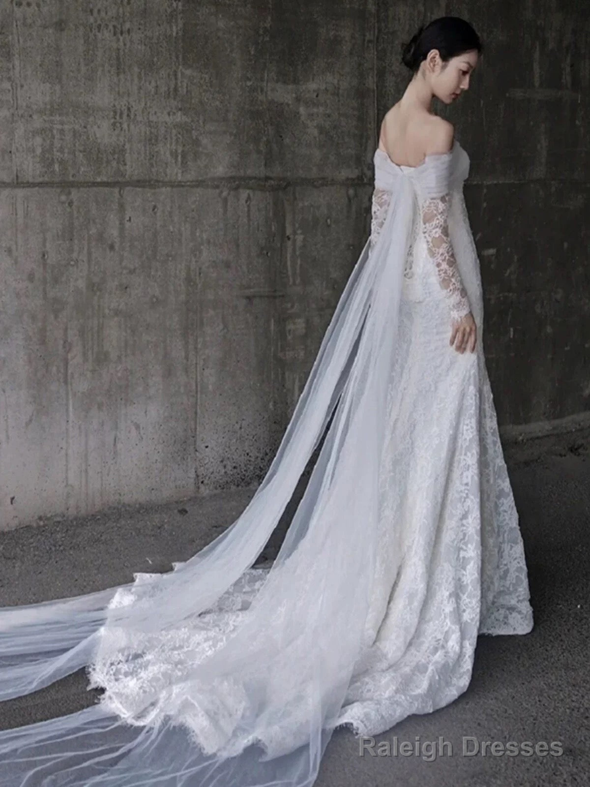 Timeless Mermaid Off The Shoulder Long Sleeves White Lace Wedding Dress