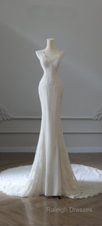 Timeless Mermaid V Neckline White Lace Wedding Dresses Bridal Dress