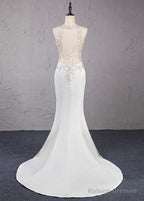 Trumpet/Mermaid Beading Satin Wedding Dress