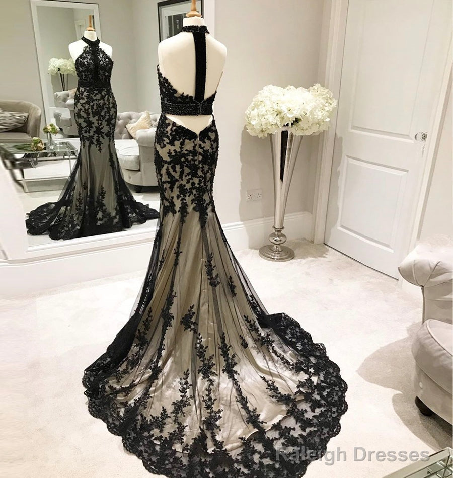 Trumpet/Mermaid Halter Neck Sweep Train Back Strap Lace Evening Dress Main image
