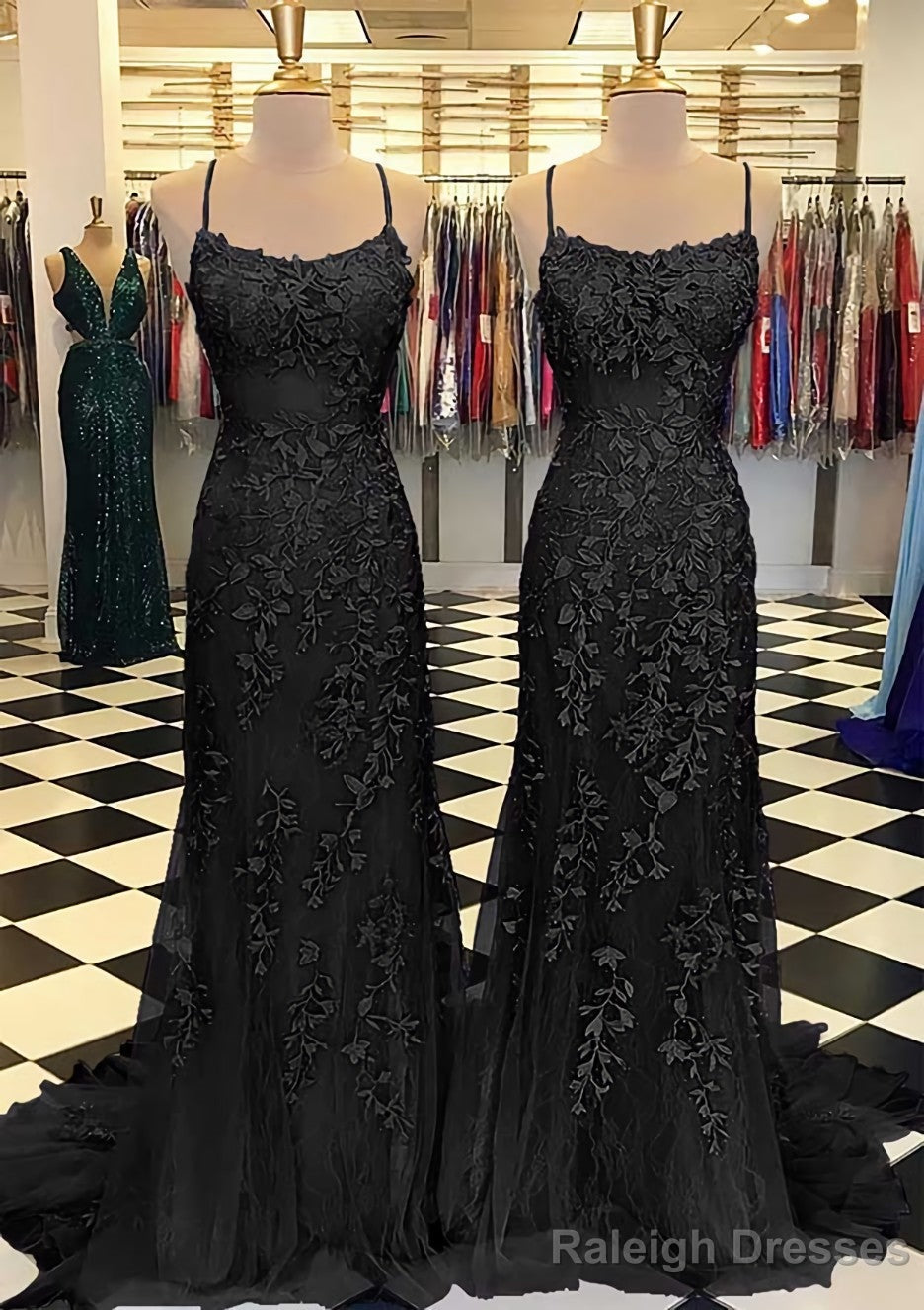 Trumpet/Mermaid Scoop Neck Sleeveless Sweep Train Lace Prom Dress With Crystal