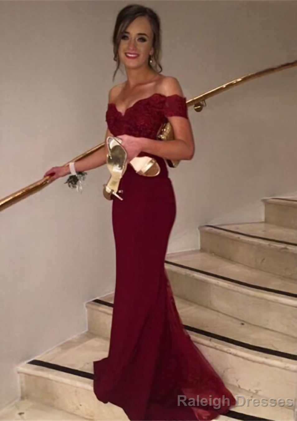 Trumpet/Mermaid Sleeveless Off-the-Shoulder Sweep Train Lace Prom Dress With Appliqued Beaded Sequins Main image