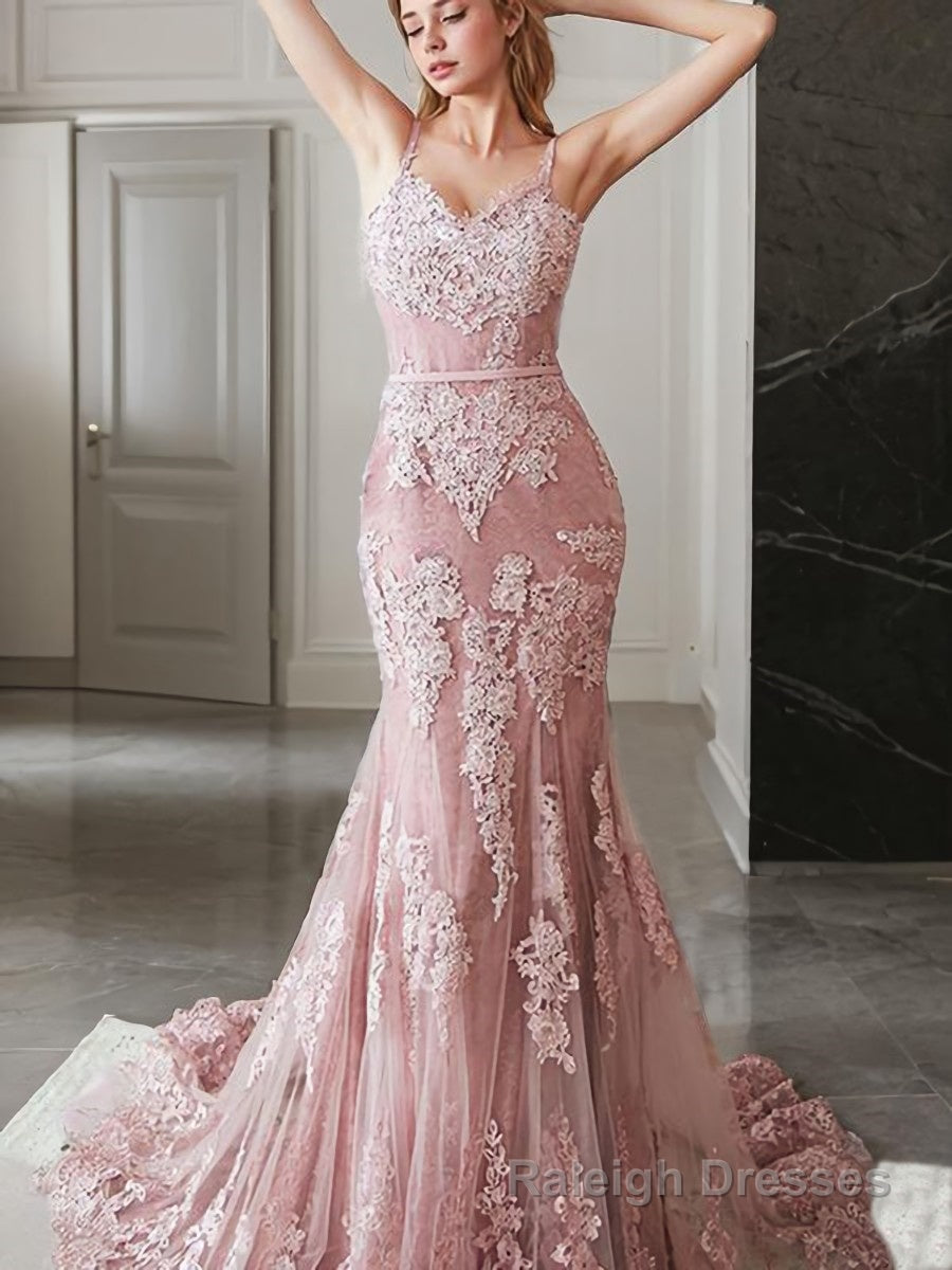 Trumpet/Mermaid Spaghetti Straps Sweep Train Lace Prom Dresses With Appliques Lace