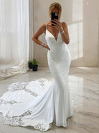 Trumpet/Mermaid V Neck Cathedral Train Charmeuse Wedding Dresses With Appliques Lace