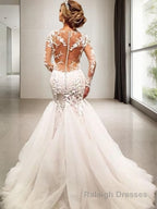 Trumpet/Mermaid V Neck Court Train Tulle Wedding Dresses With Appliques Lace