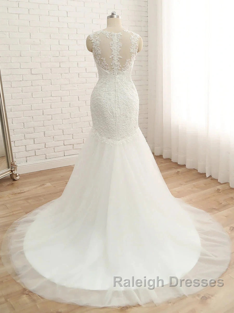 Trumpet/Mermaid V-Neck Sleeveless Applique With Sequin Tulle Court Train Wedding Dresses Secondary image