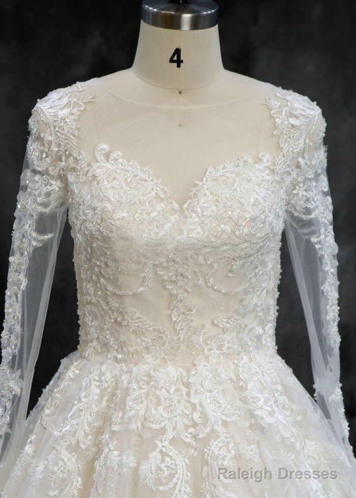 Tulle Long Sleeves Lace Sweep Train Wedding Dress
