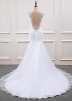 Tulle Trumpet/Mermaid Sweep Train Wedding Dress