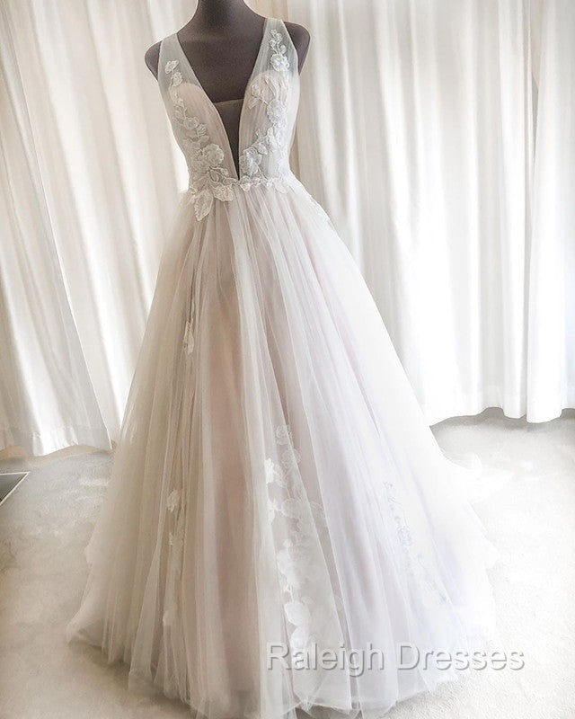 Tulle Wedding Dress Plunge Neck Appliques