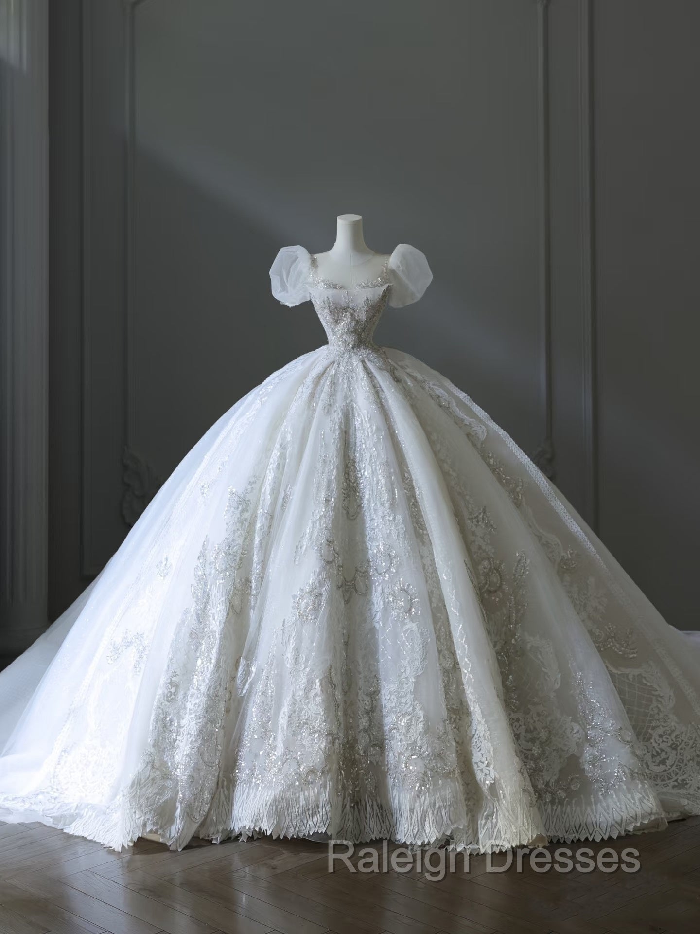 Unique Ball Gown Square Neckline Sequin Short Sleeves Wedding Dress Brides Dresses Secondary image