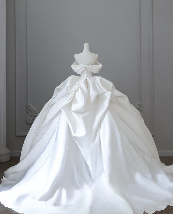 Unique Ball Gowns Strapless Off The Shoulder Satin Long Wedding Dress Brides Dresses