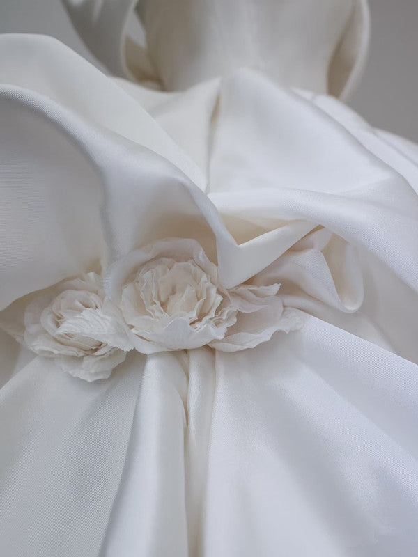 Unique Ball Gowns Strapless Off The Shoulder Satin Long Wedding Dress Brides Dresses
