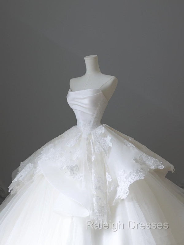 Unique Ball Gown Strapless White Lace Satin Long Wedding Dress Brides Dresses