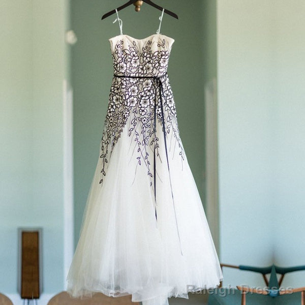 Unique Black Floral Lace Ivory Tulle Strapless A-Line Wedding Dress