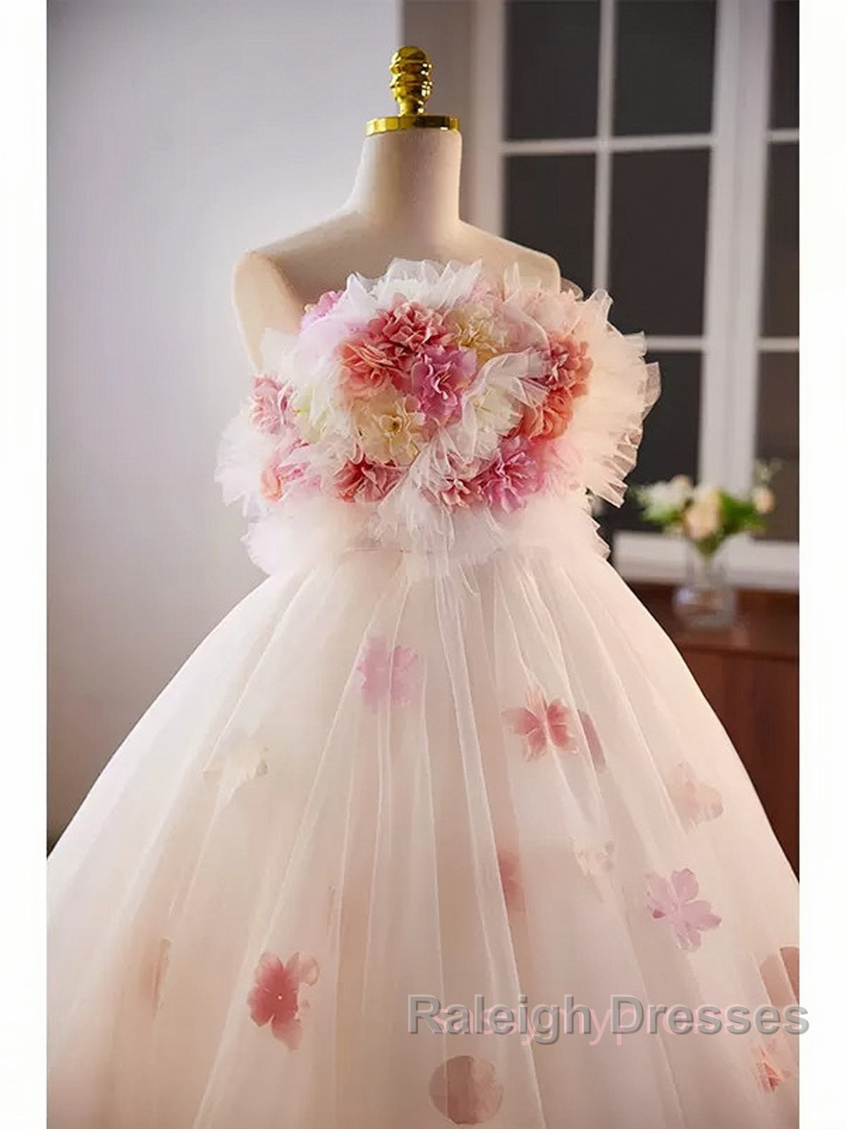 Unique High Low Flower Pink Tulle Sweetheart Prom Dress Secondary image