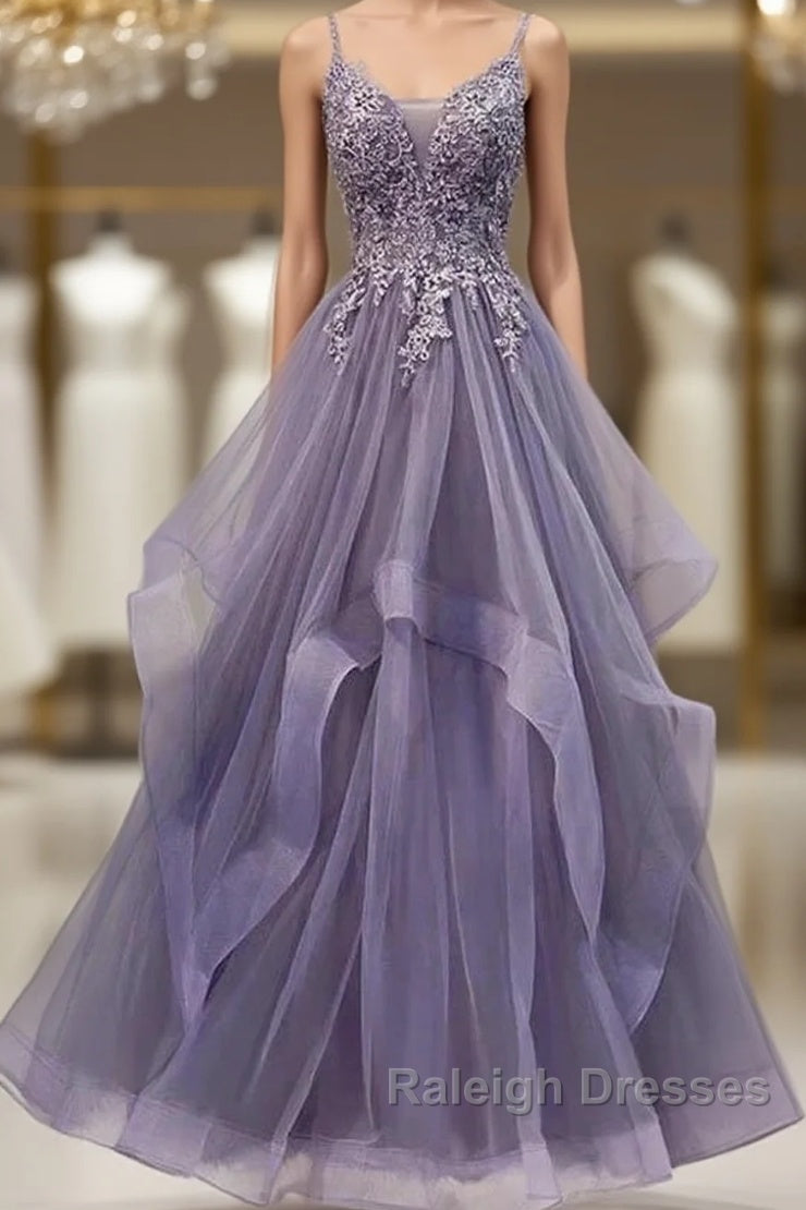 Unique Long Tulle Spaghetti Straps Prom Dresseses With Lace Applique Main image