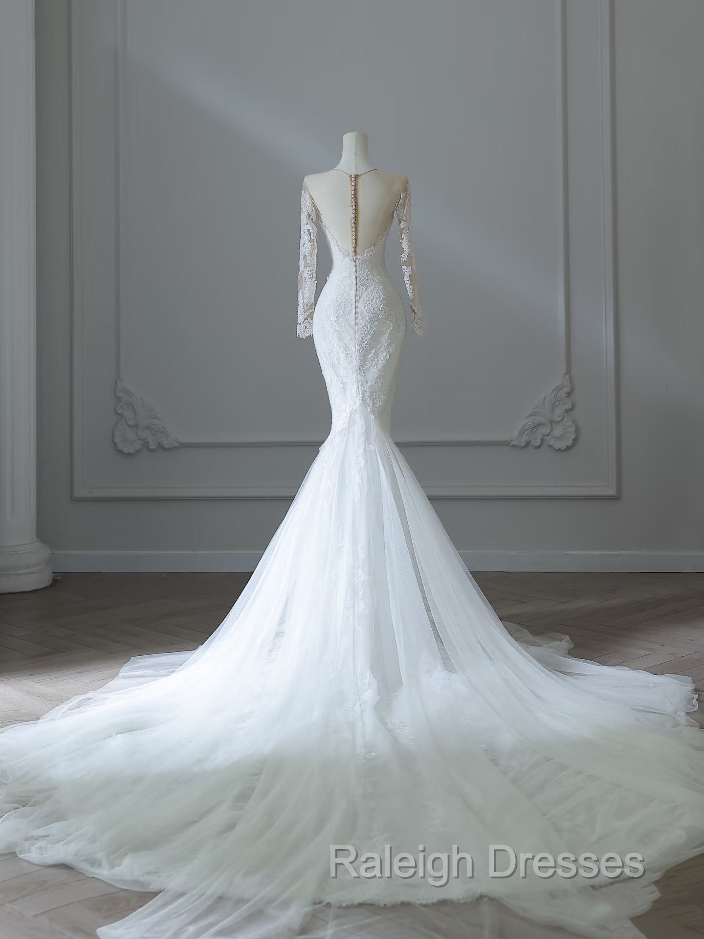 Unique Mermaid Scoop Neckline Long Sleeves Wedding Dress White Brides Dresses