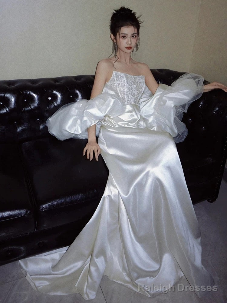 Unique Mermaid Strapless Lace Pleats White Satin Ruffles Wedding Dress Secondary image