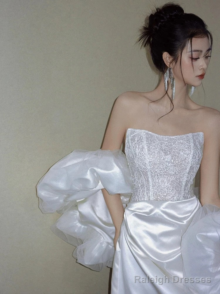Unique Mermaid Strapless Lace Pleats White Satin Ruffles Wedding Dress