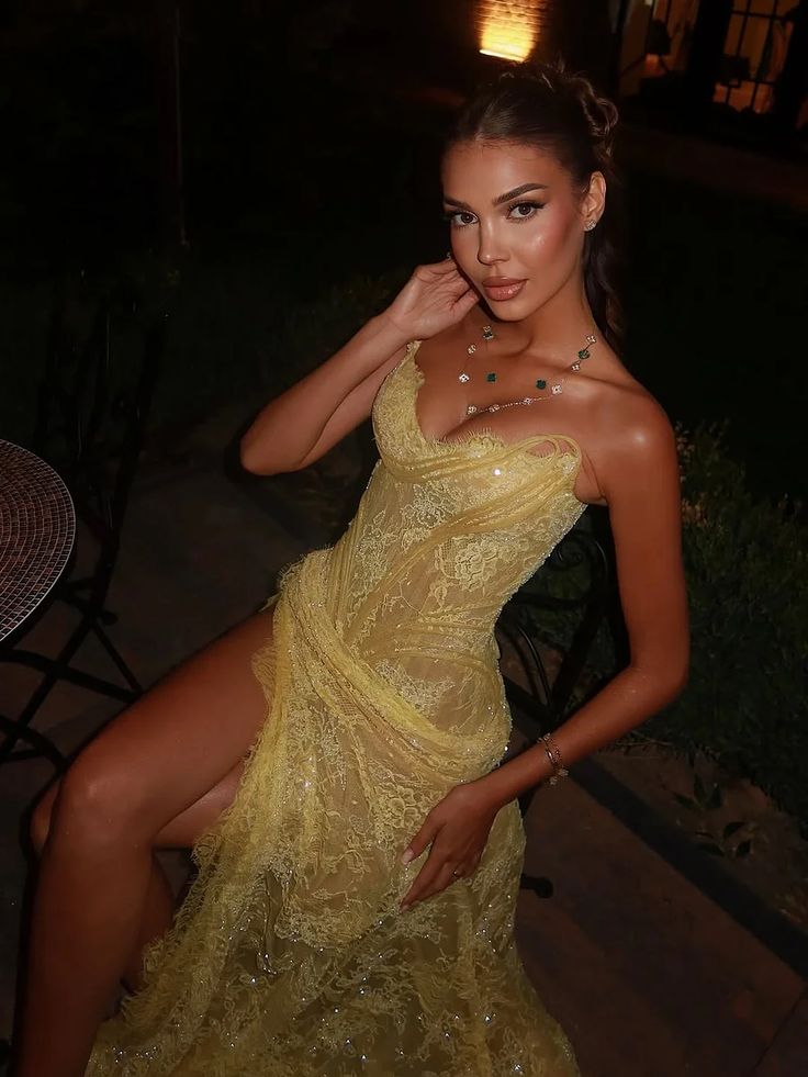 Unique Mermaid Sweetheart Yellow Lace Slit Prom Dress Long Prom Dresses 21St Birthday Outfits Graduation Dresses