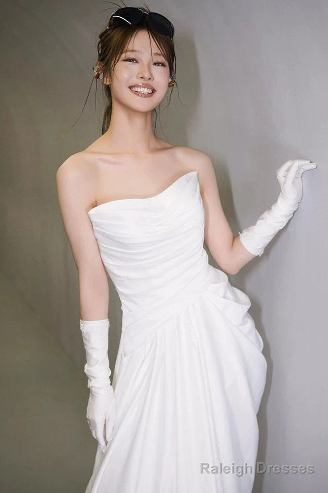 Unique Mermaid Sweetheart Pleats White Satin Ruffles Wedding Dresses