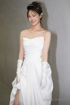 Unique Mermaid Sweetheart Pleats White Satin Ruffles Wedding Dresses