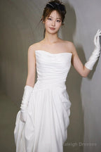 Unique Mermaid Sweetheart Pleats White Satin Ruffles Wedding Dress