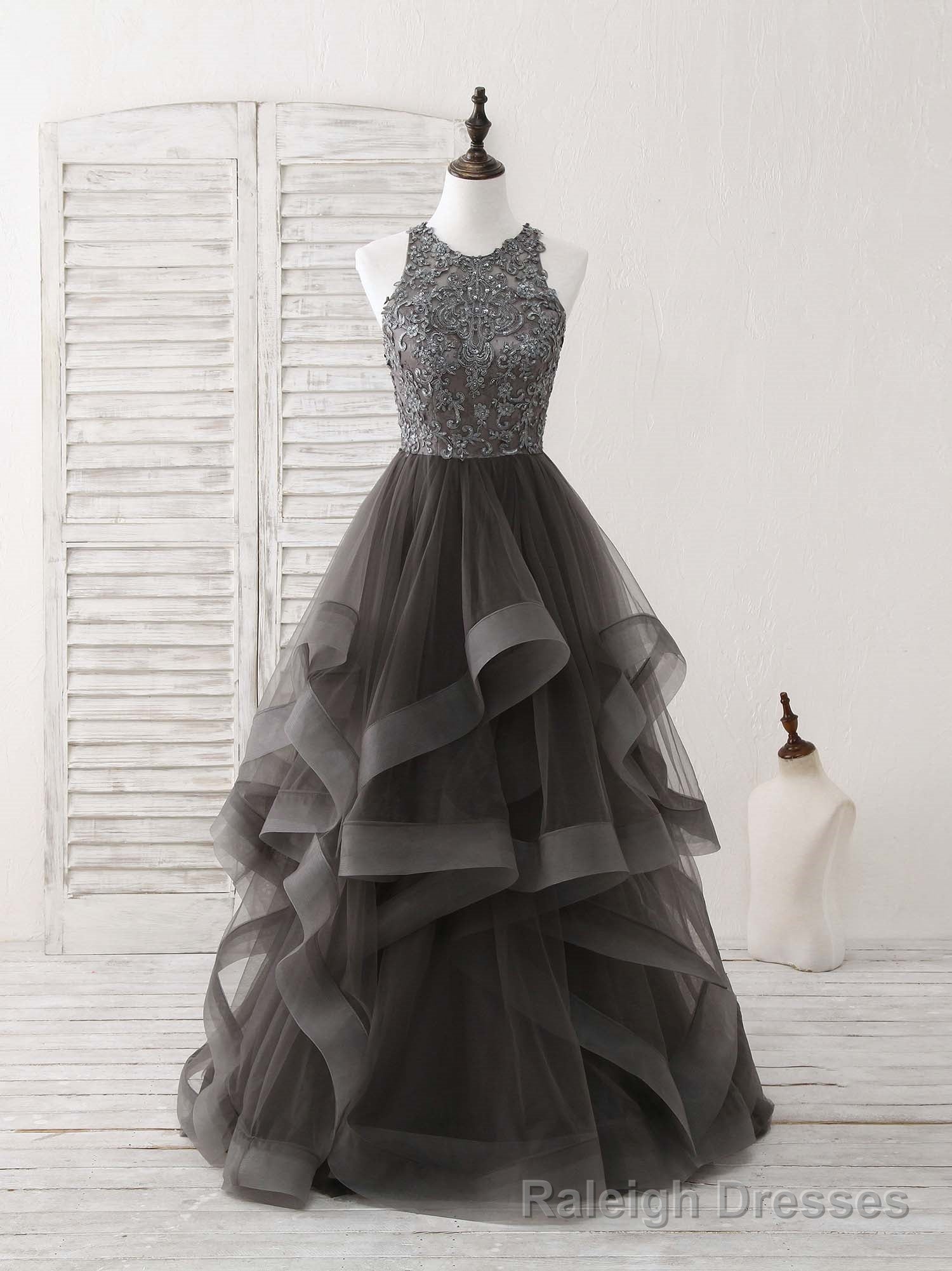Unique Round Neck Lace Applique Tulle Long Prom Dresses Main image