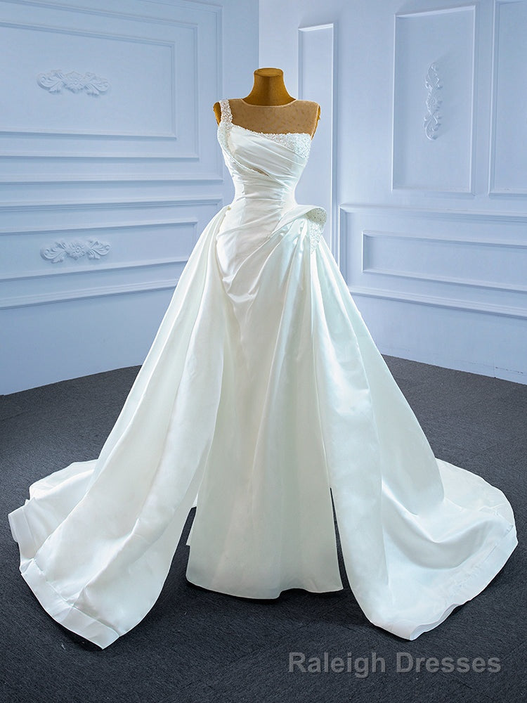 Unique White Satin Pleats Pearls Wedding Dress