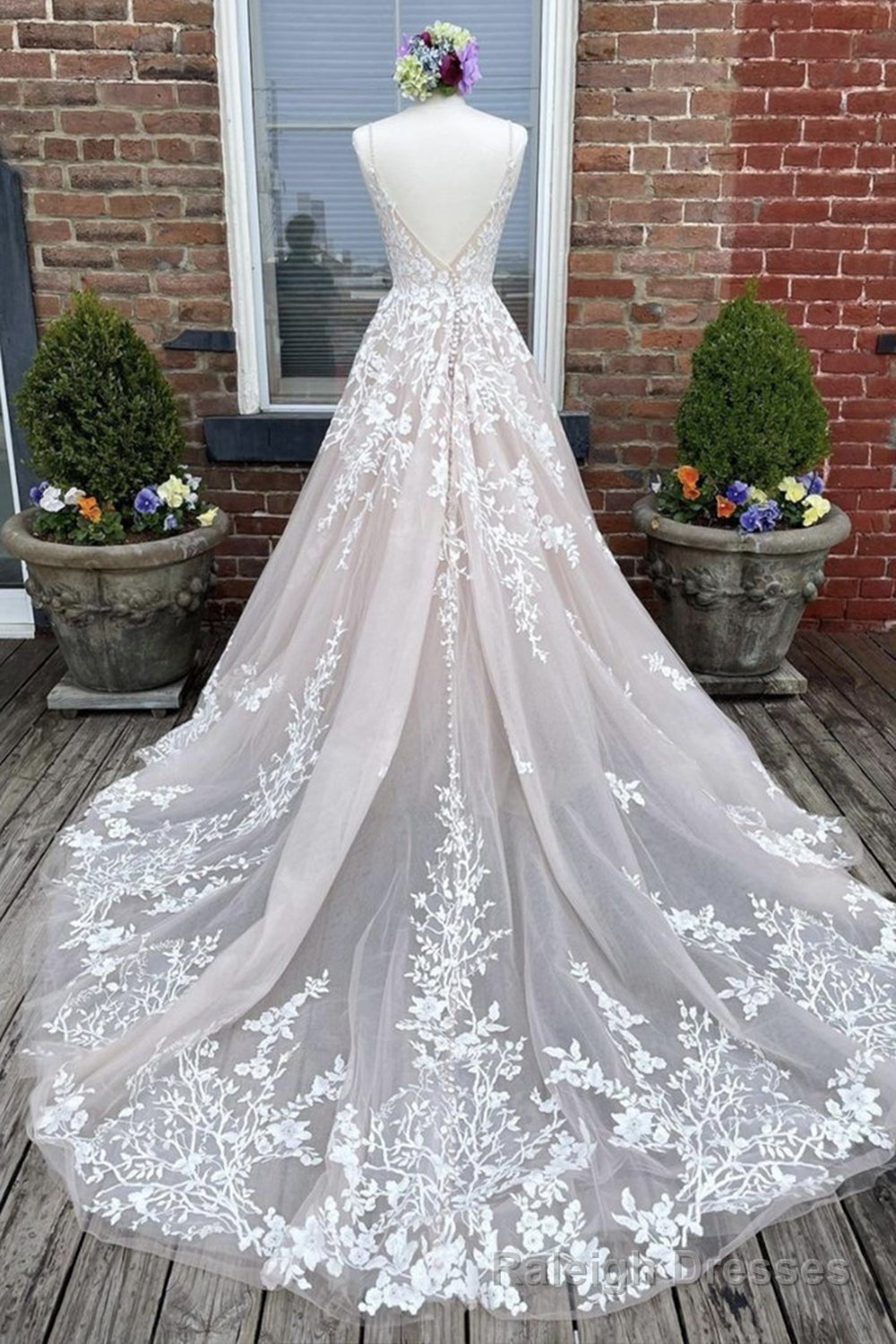 V Neck Backless Champagne Lace