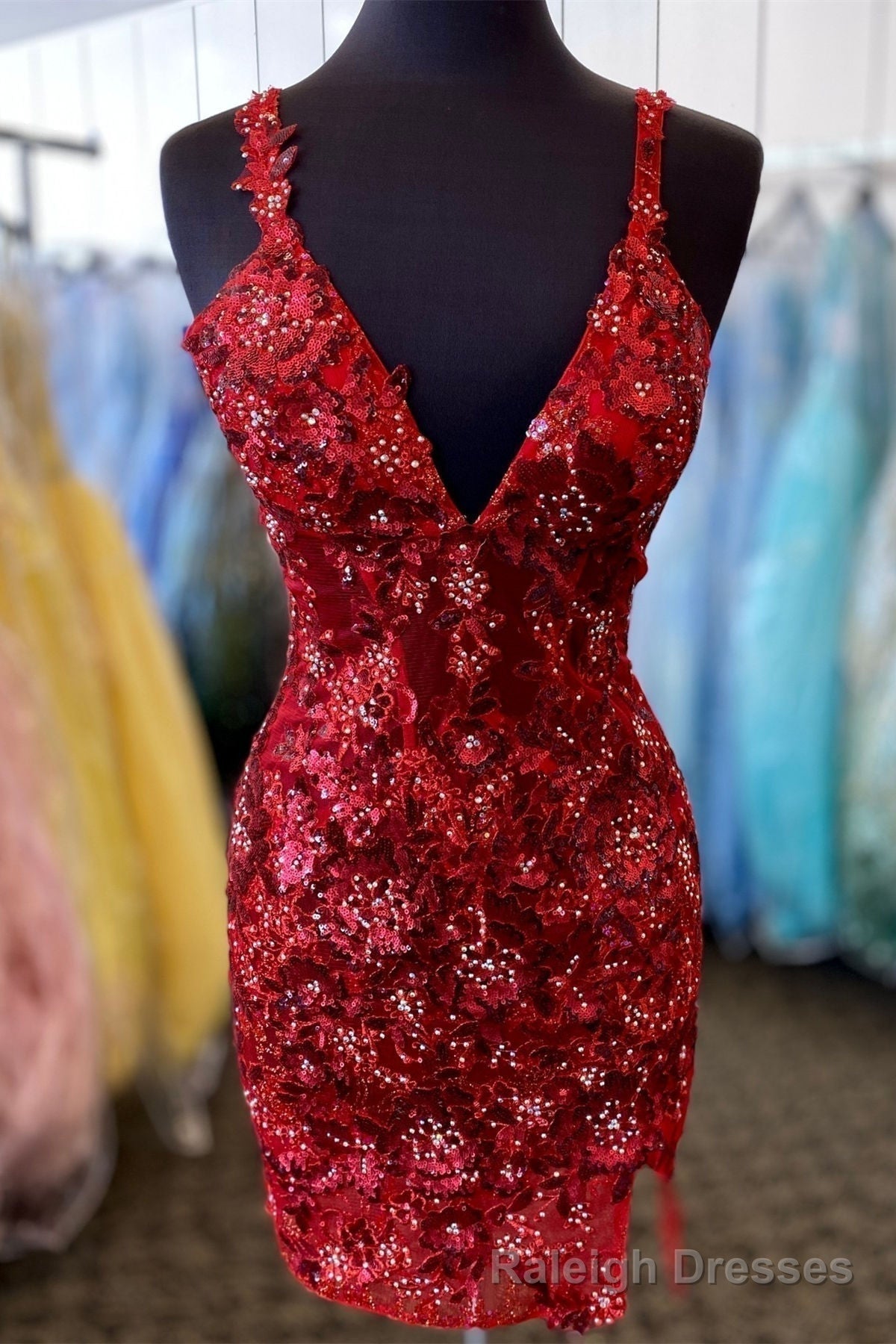 V Neck Burgundy Sequin Appliques Tight Homecoming Dress Main image