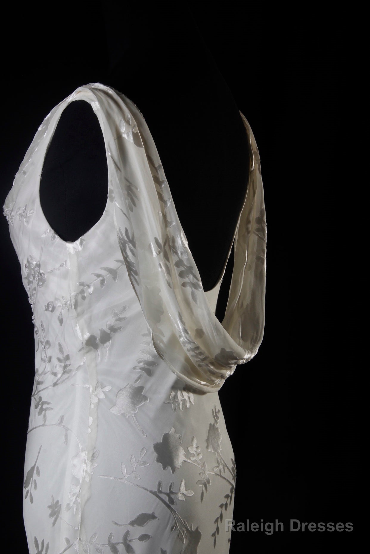 V-Neck Chiffon Beaded Long Prom Dress Simple Mermaid Wedding Dress