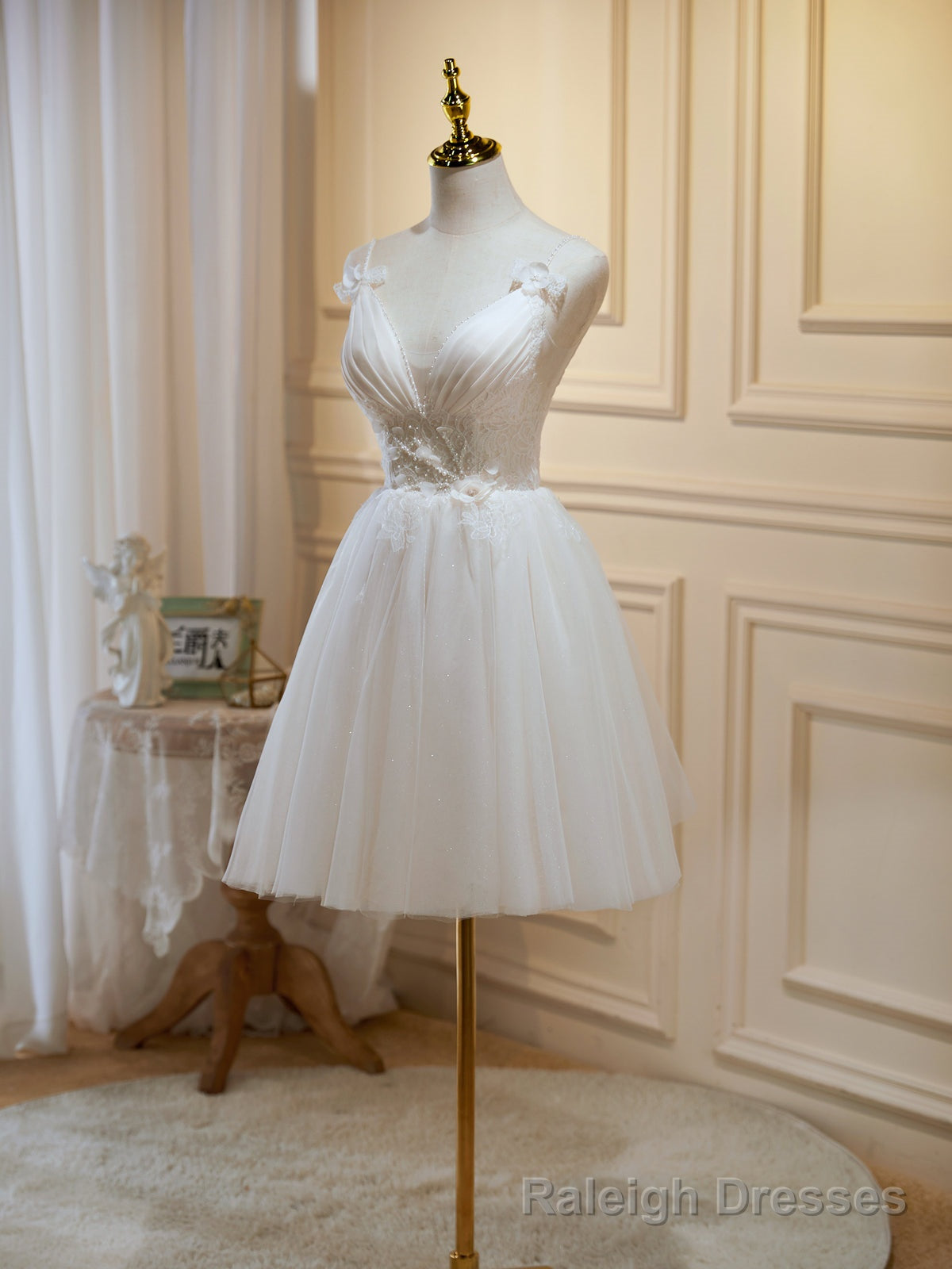 V Neck Short Ivory Lace Prom Dresses, Short Ivory Lace Formal Homecoming Dresses Main image