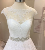 Vintage A-Line Cap Sleeves Crystal Beaded Sashes Wedding Lace Dresses
