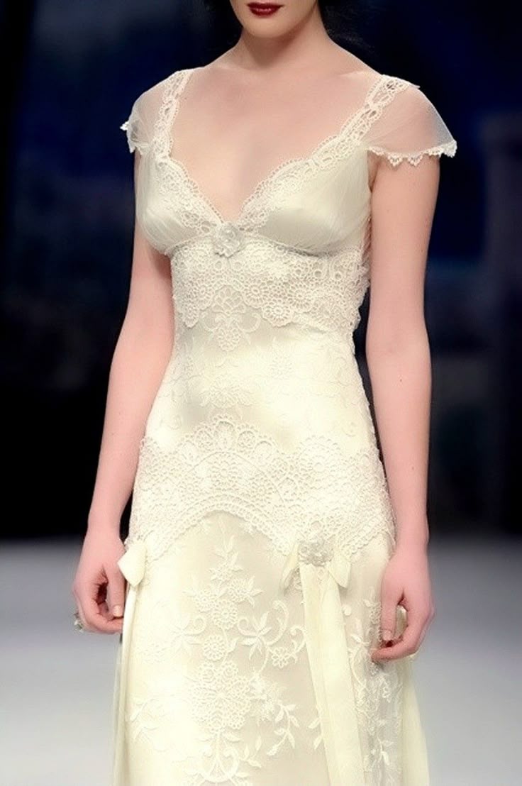 Vintage A-Line Small Flying Sleeves Lace Satin Long Prom Dresses Prom Dresses