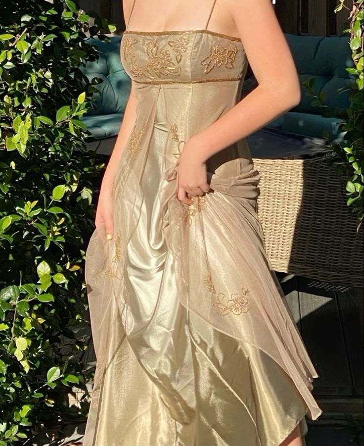 Vintage A Line Spaghetti Straps Gold Long Formal Prom Dress