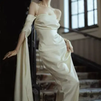 Vintage A-Line Strapless Long Sleeves White Silk Satin Backless Wedding Dress