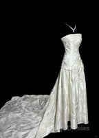 Vintage A Line Strapless White Lace Prom Gown Fairy Prom Dresses