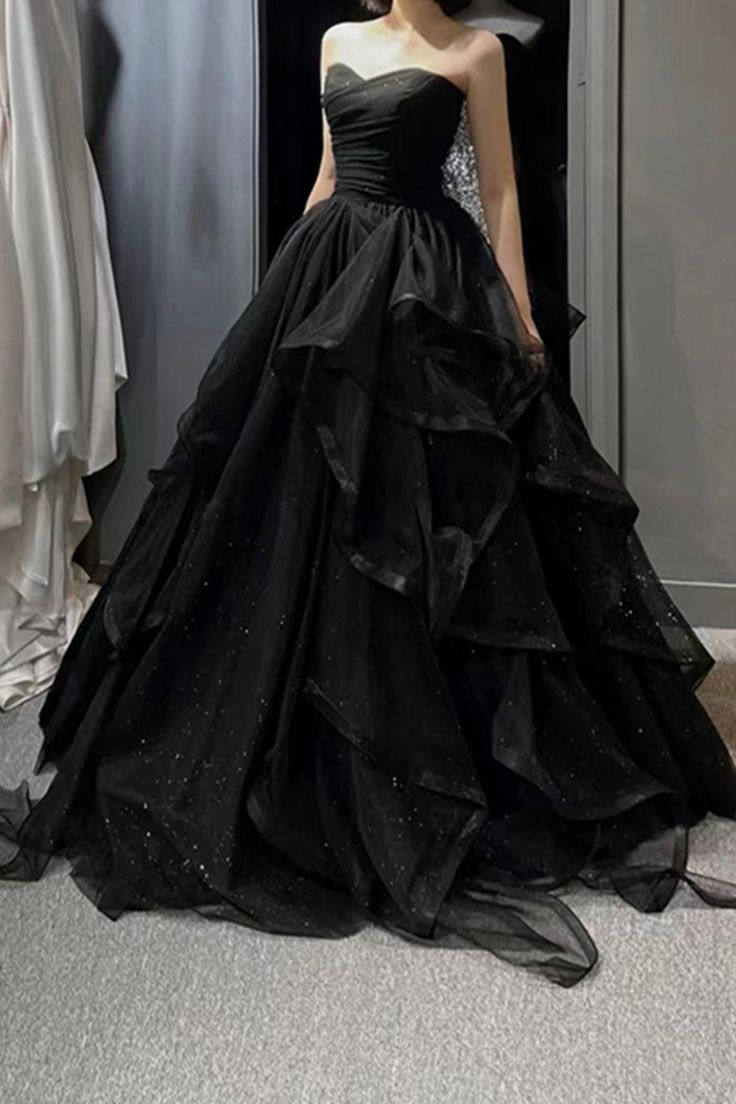 Vintage A-Line Strapless Sleeveless Long Black Prom Dresses