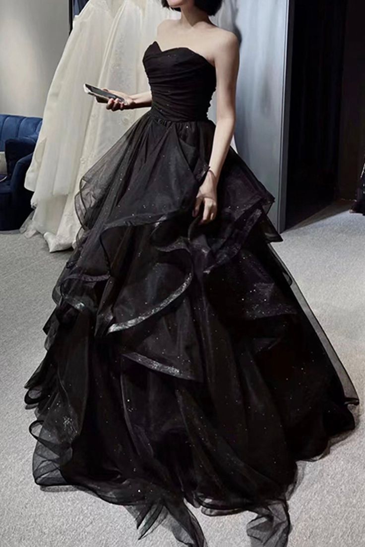 Vintage A-Line Strapless Sleeveless Long Black Prom Dresses
