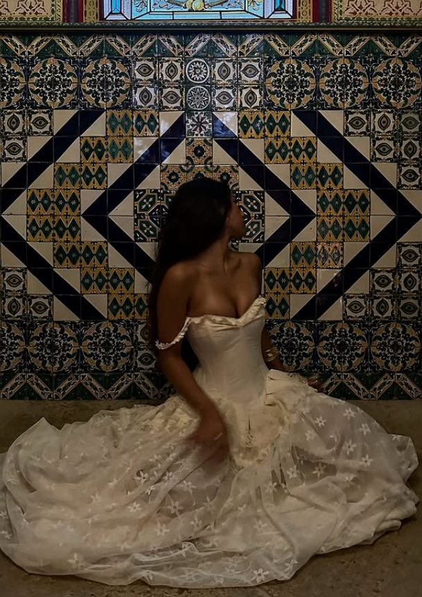 Vintage Ball Gowns Off The Shoulder Satin Lace Prom Dresses Wedding Dresses