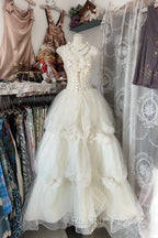 Vintage Ball Gown Spaghetti Straps Sleeveless Long White Evening Dress Prom Dresses